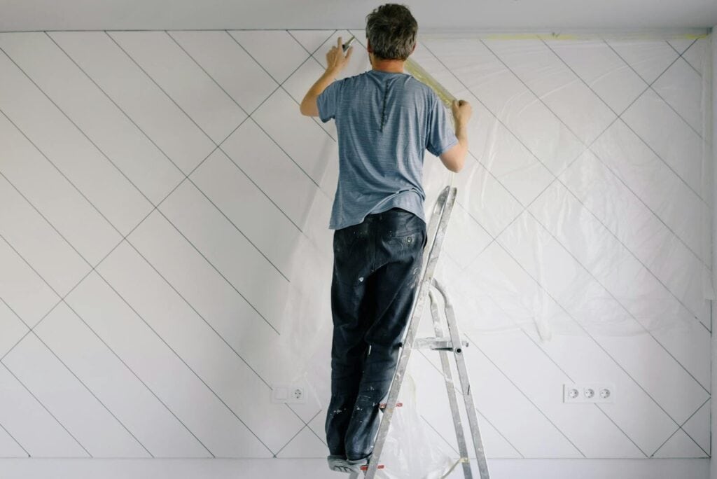 When to repaint your house in singapore: 7 signs to look out for